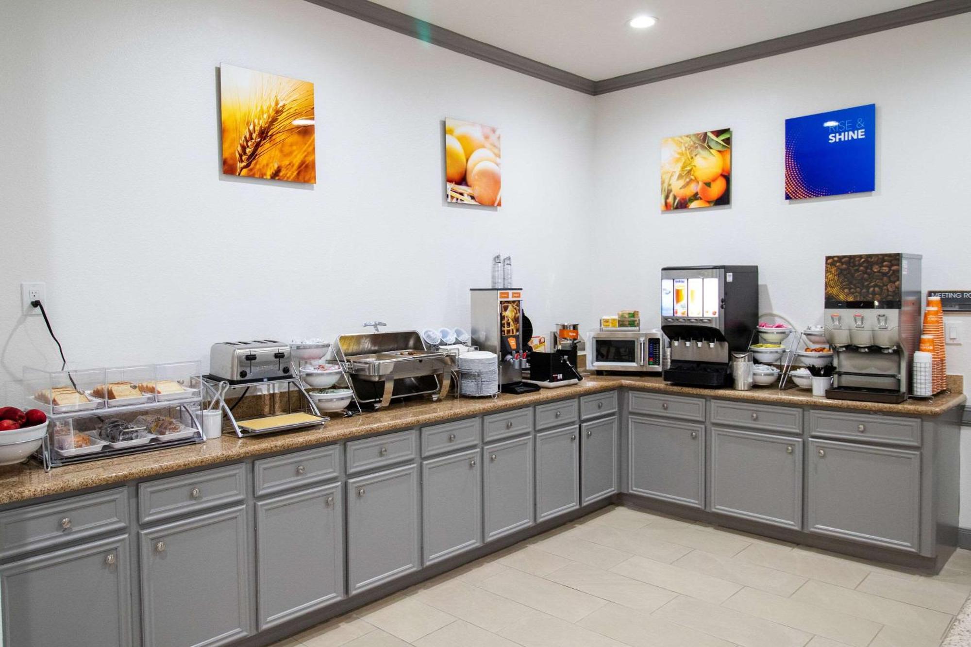 Best Western Plus Schulenburg Inn & Suites Exteriör bild